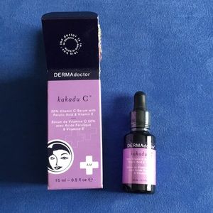 kakadu C DERMAdoctor 20% Vitamin C Serum 15 mL